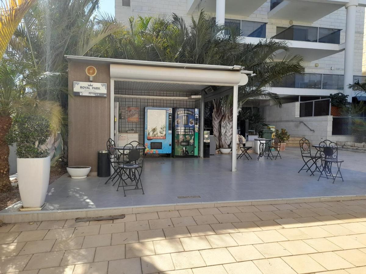 Royal Park Eilat Apartamento Exterior foto